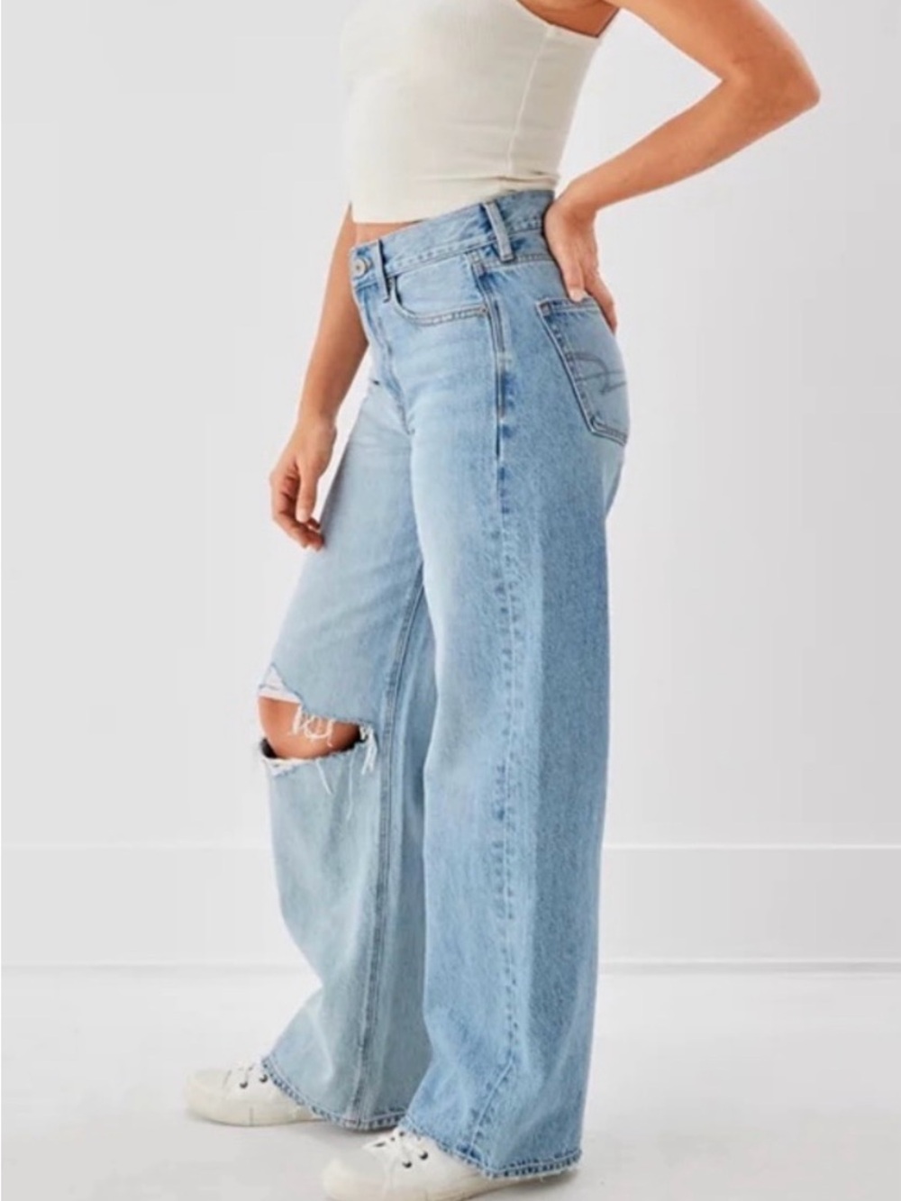 American Eagle Outfitters Skater Two Toned Wide-Leg Distressed Jeans 12 - Picture 4 of 13